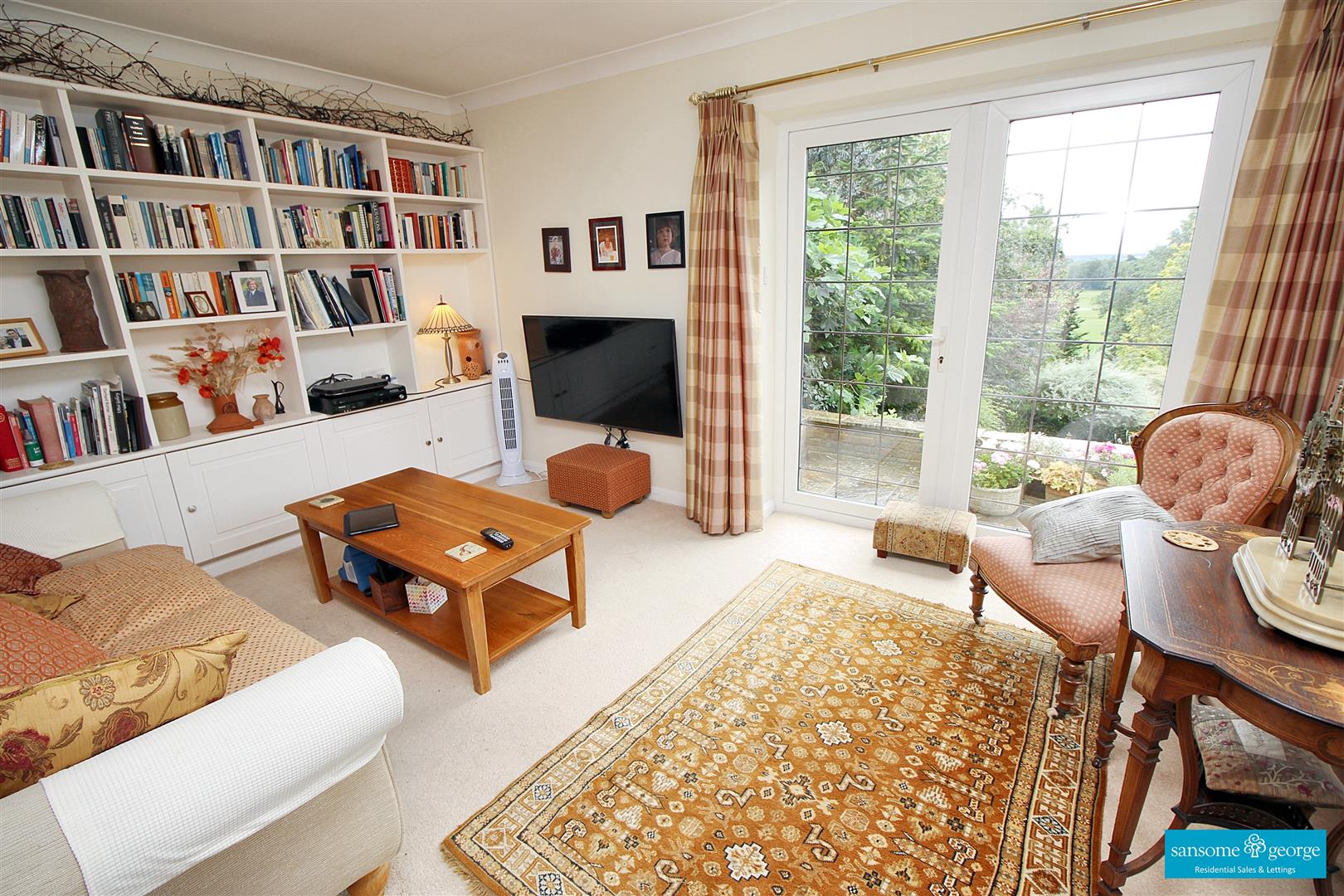 Fairway Avenue, Tilehurst, Reading